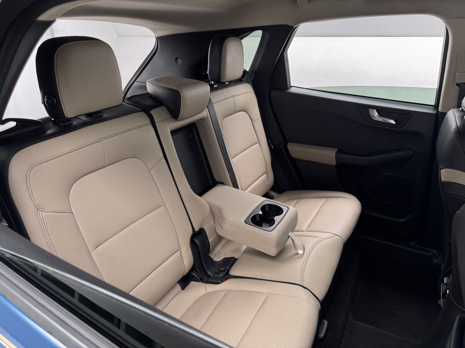 Thumbnail: 2020 Ford Escape - 6