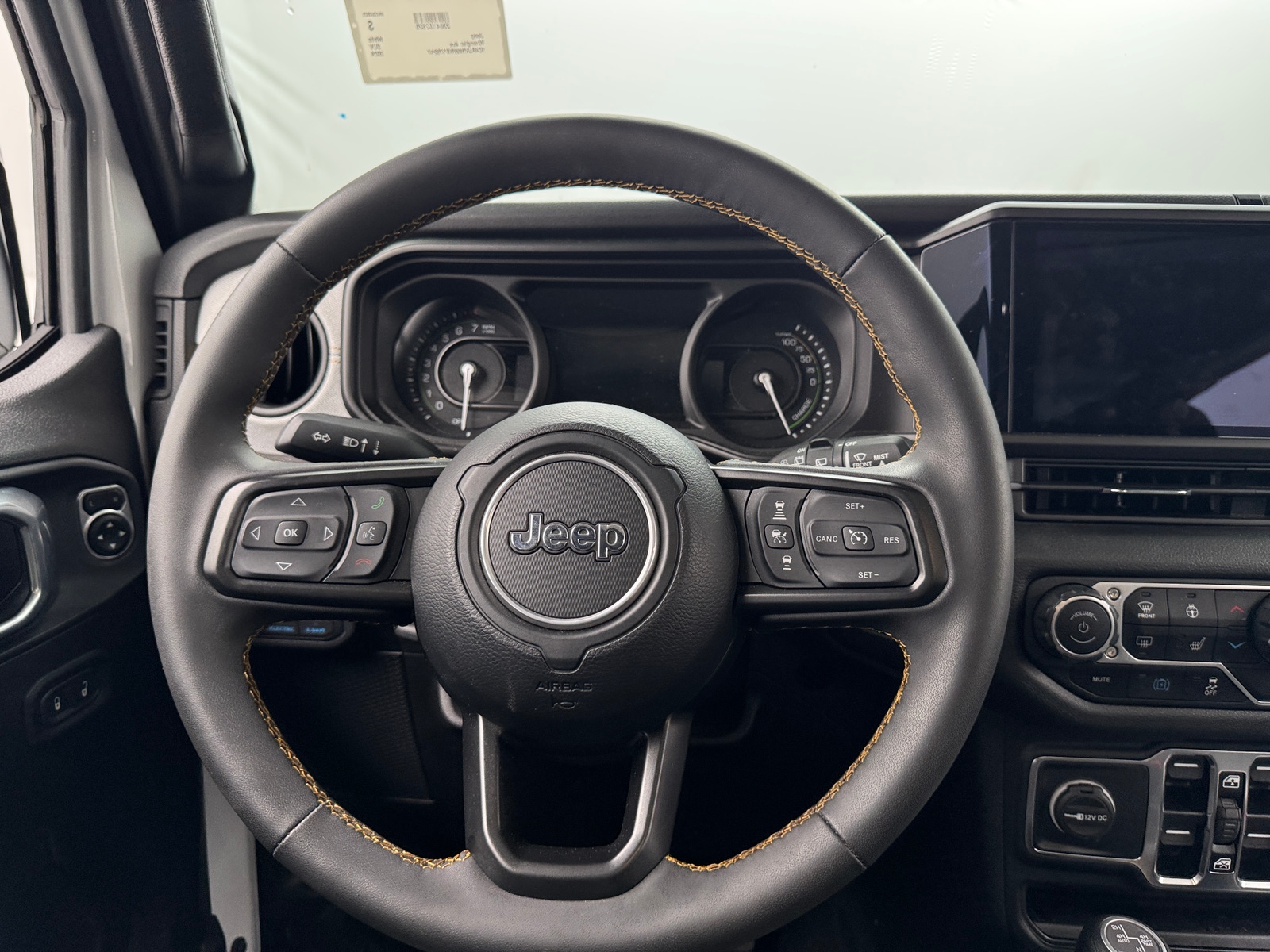 Thumbnail: 2024 Jeep Wrangler - 5