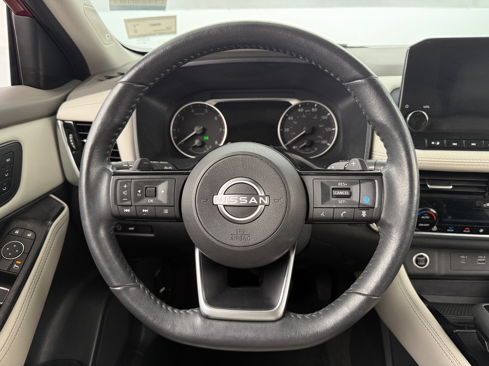 Thumbnail: 2023 Nissan Rogue - 4