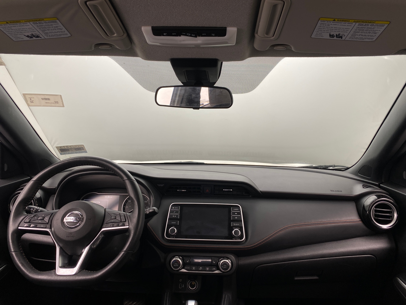Thumbnail: 2020 Nissan Kicks - 3