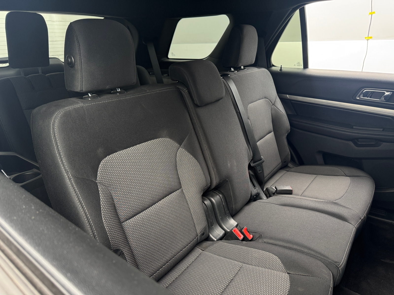 Thumbnail: 2019 Ford Explorer - 6