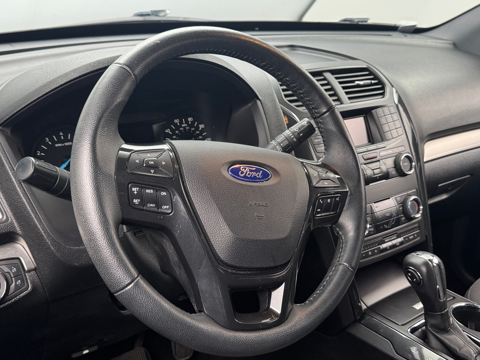 Thumbnail: 2019 Ford Explorer - 5
