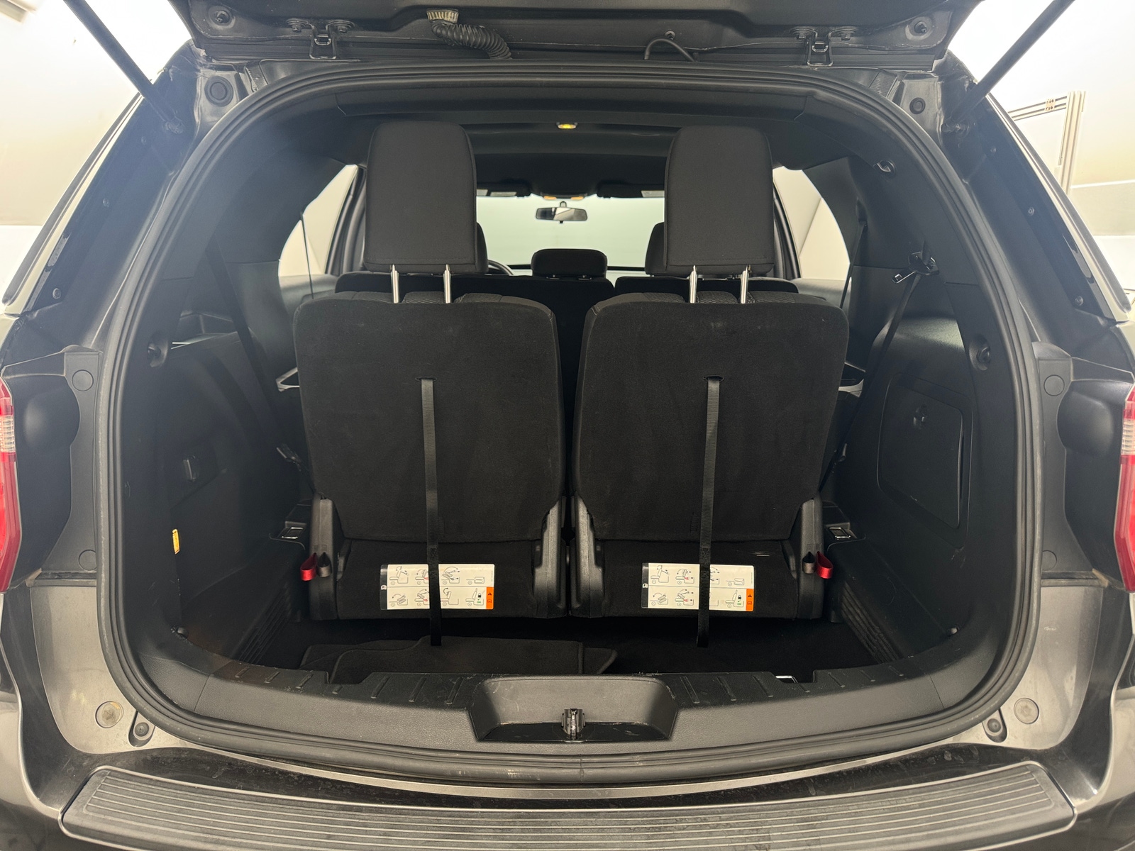Thumbnail: 2019 Ford Explorer - 7