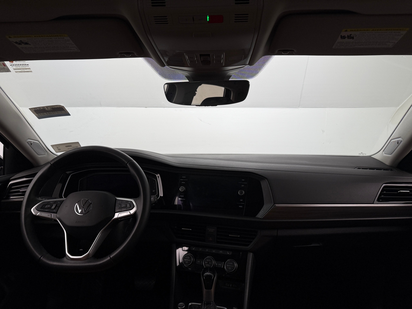 Thumbnail: 2022 Volkswagen Jetta - 2