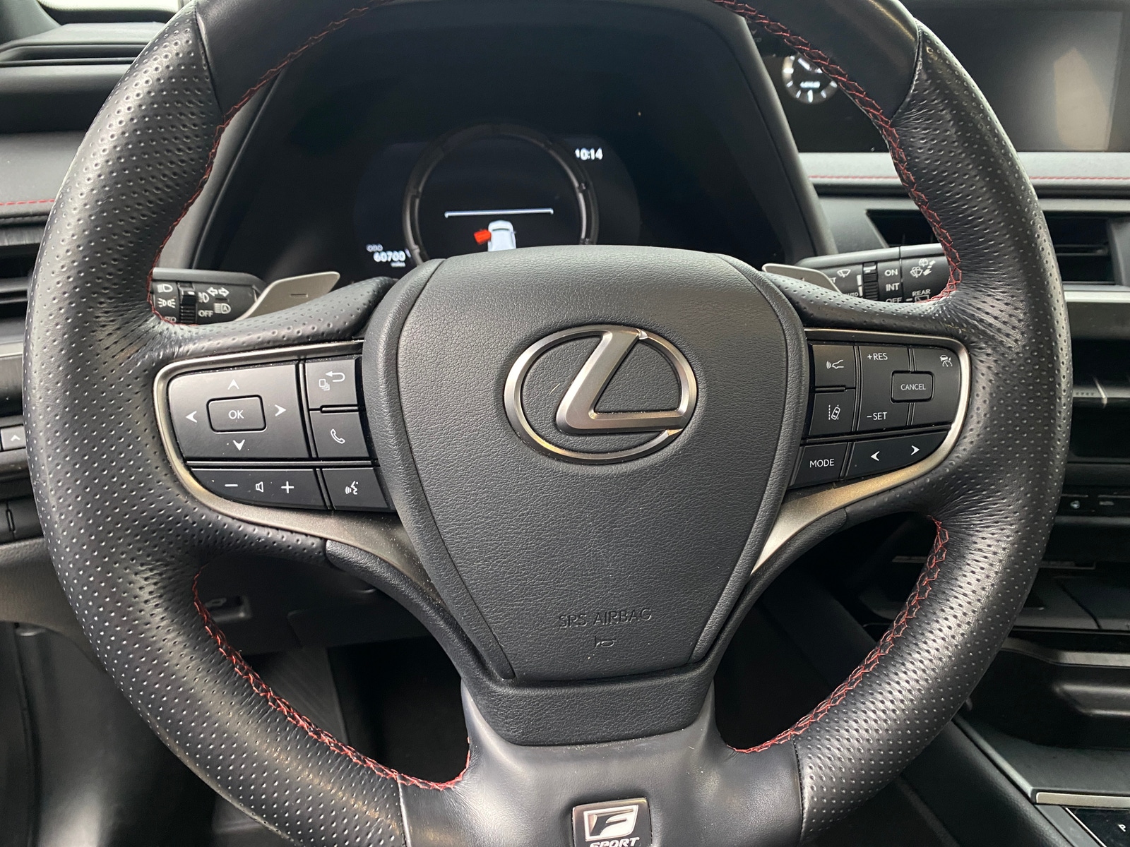Thumbnail: 2020 Lexus UX - 4