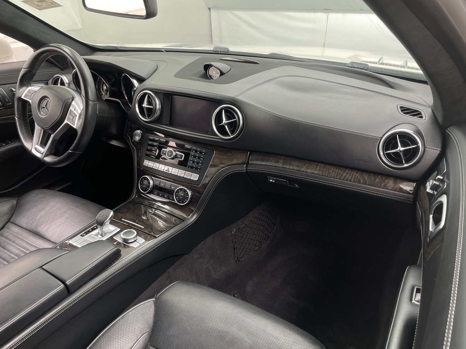 Thumbnail: 2015 Mercedes-Benz SL-Class - 2