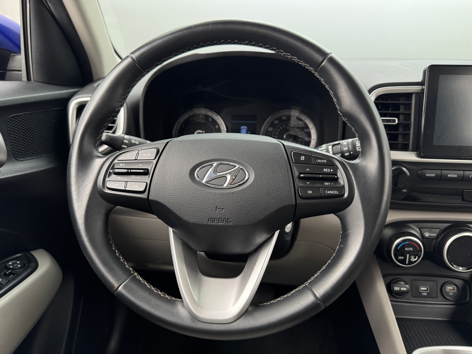 Thumbnail: 2021 Hyundai Venue - 5