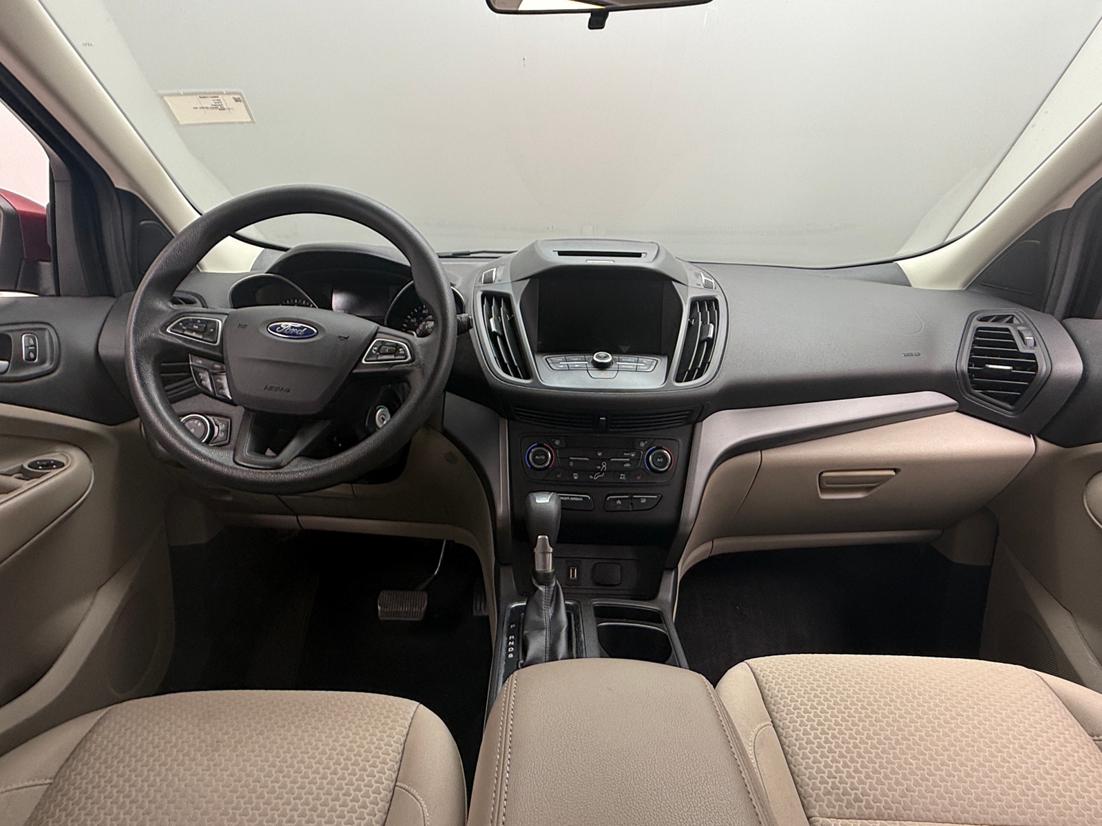 Thumbnail: 2017 Ford Escape - 3