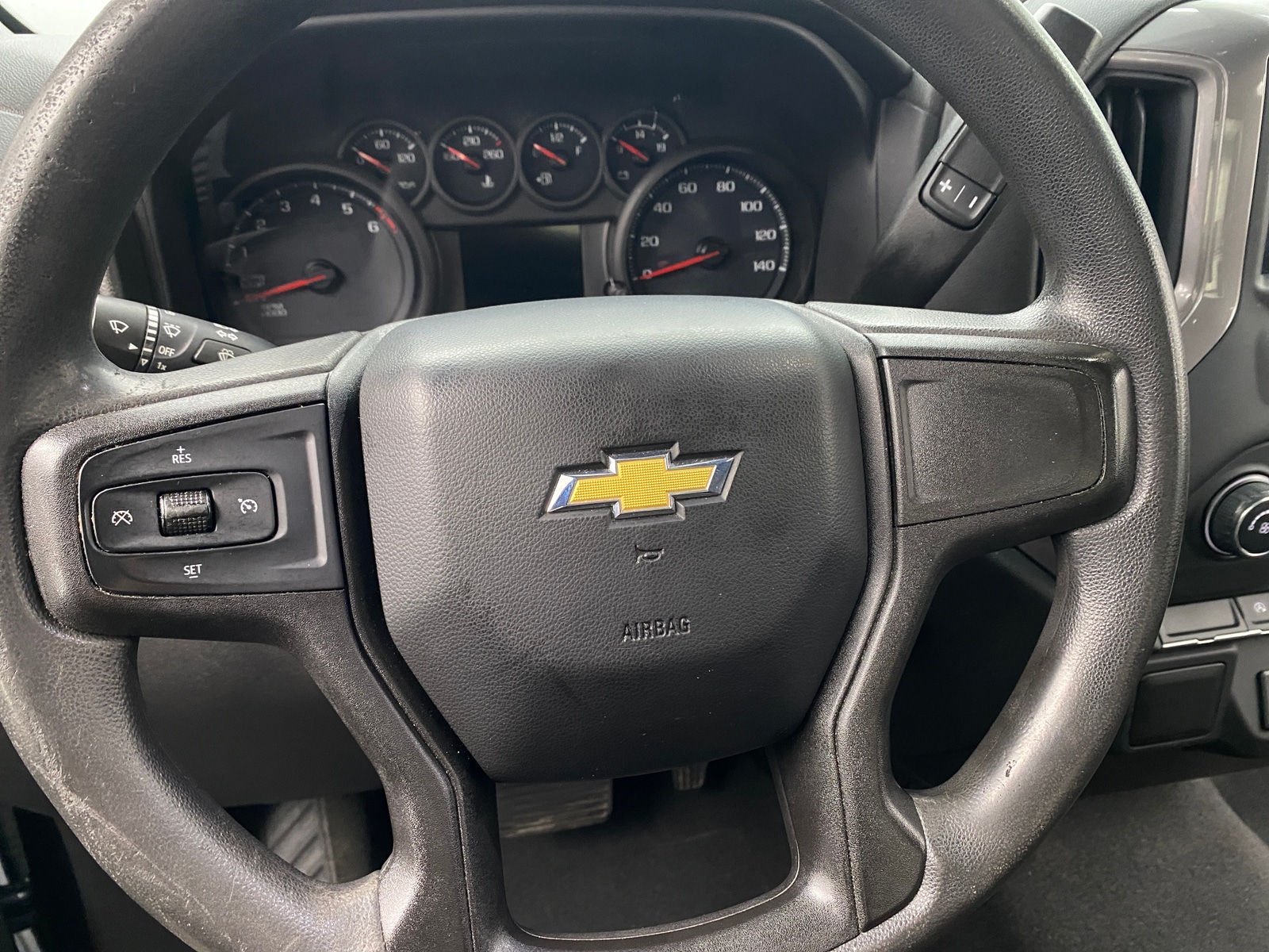 Thumbnail: 2021 Chevrolet Silverado 1500 - 5