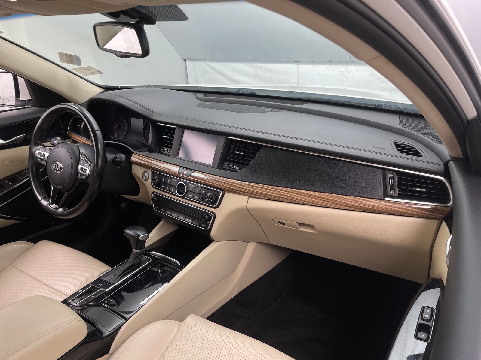 Thumbnail: 2018 Kia Cadenza - 2