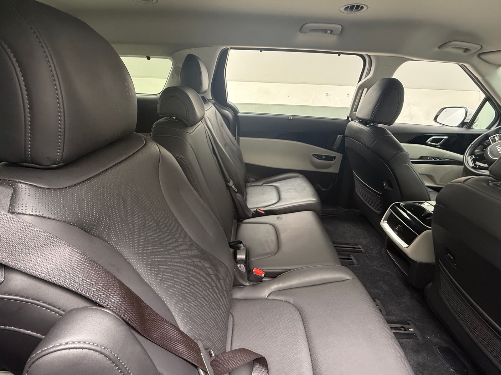 Thumbnail: 2024 Kia Carnival - 5