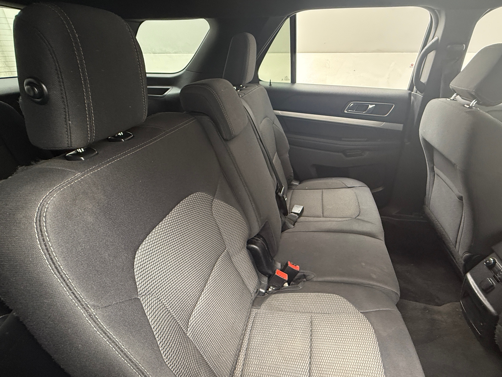 Thumbnail: 2017 Ford Explorer - 6