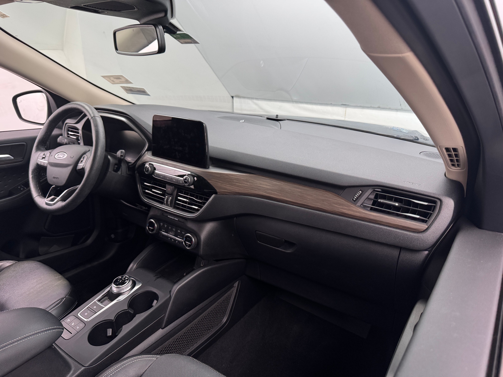Thumbnail: 2020 Ford Escape - 2