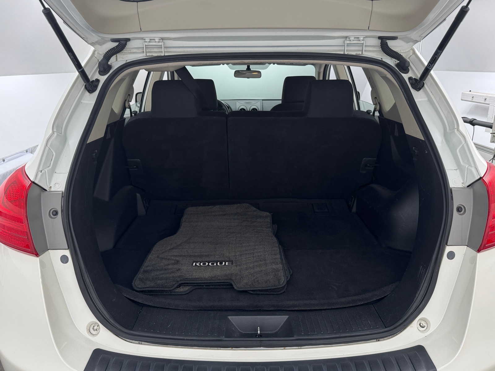 Thumbnail: 2014 Nissan Rogue - 7