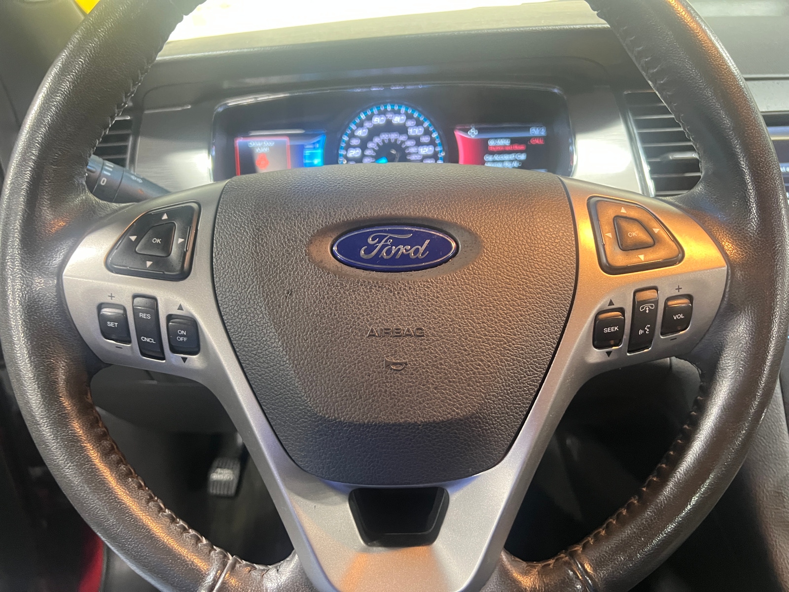 Thumbnail: 2015 Ford Taurus - 5