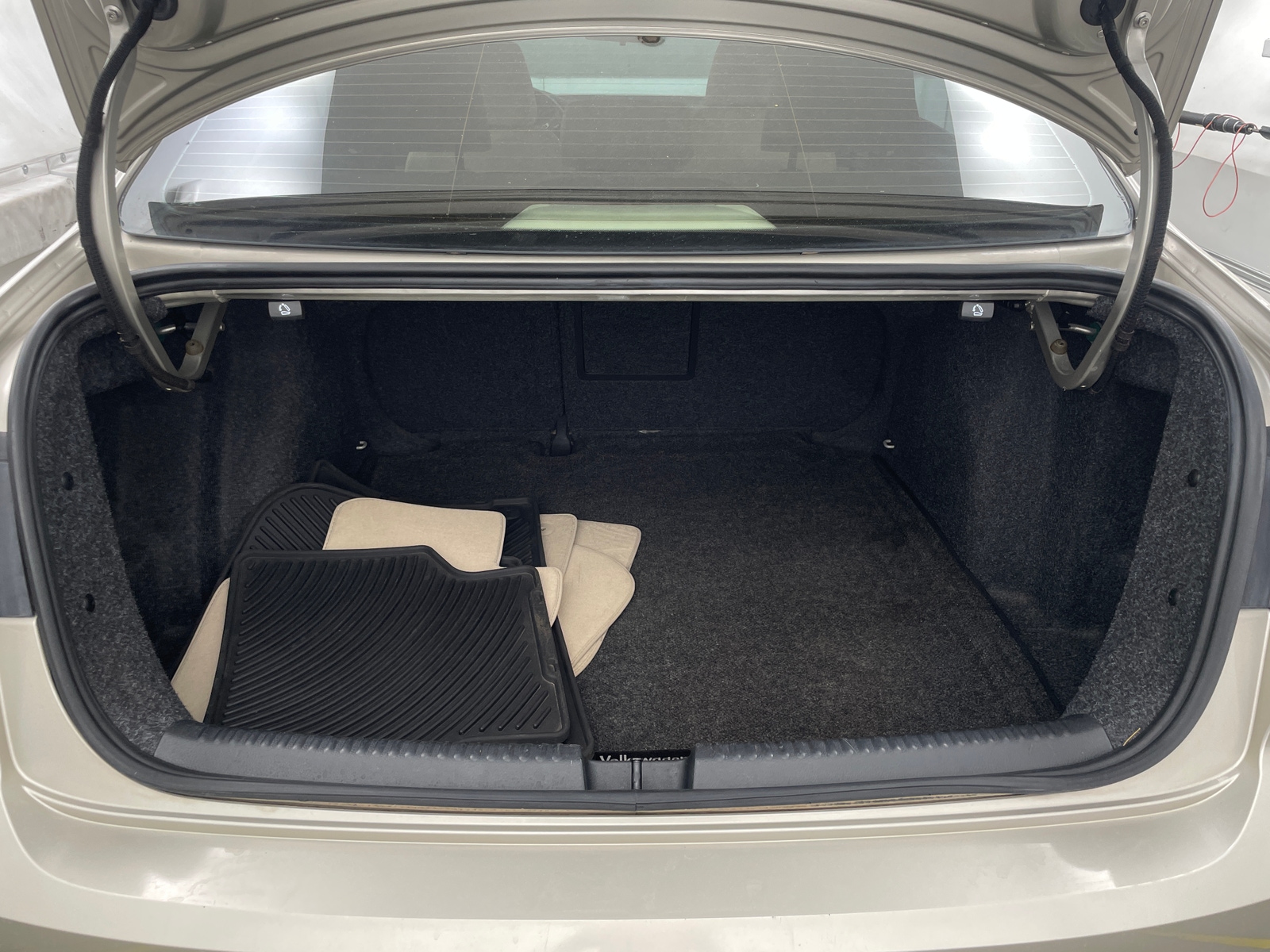 Thumbnail: 2015 Volkswagen Jetta - 7