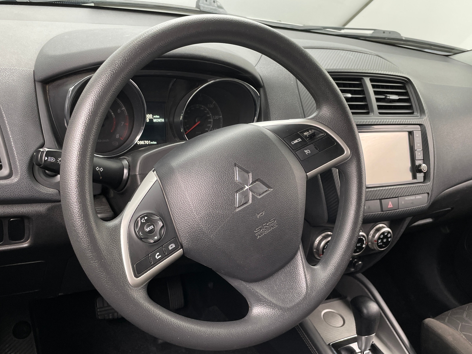 Thumbnail: 2021 Mitsubishi Outlander Sport - 5