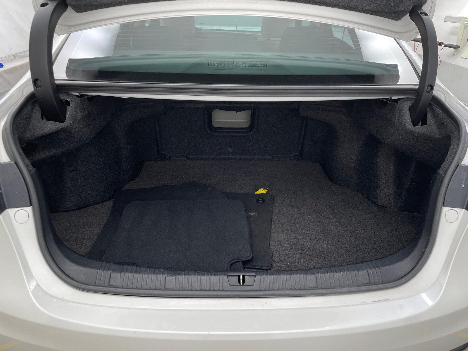 Thumbnail: 2015 Toyota Avalon - 6