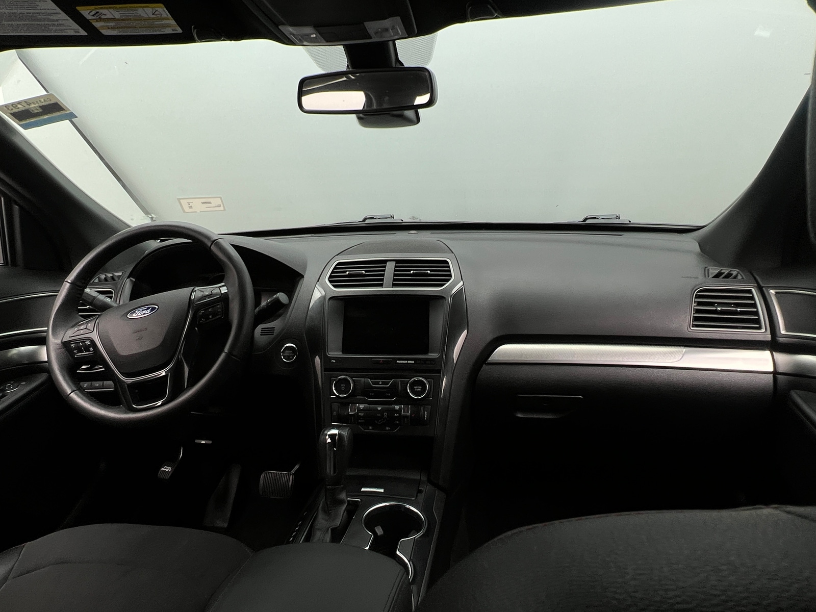 Thumbnail: 2018 Ford Explorer - 3