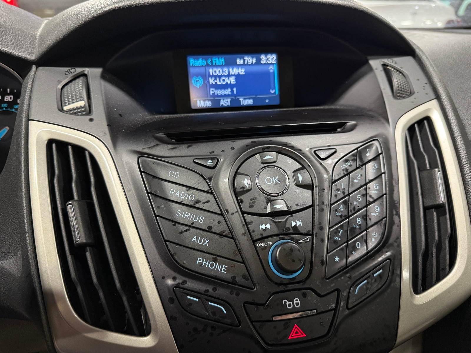 Thumbnail: 2012 Ford Focus - 4