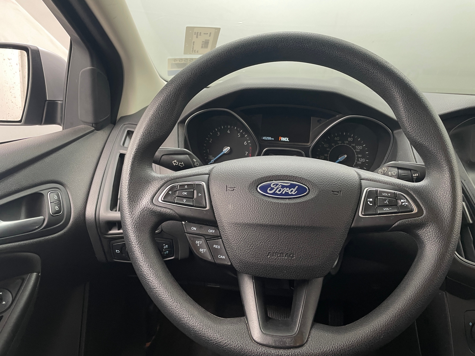 Thumbnail: 2018 Ford Focus - 5