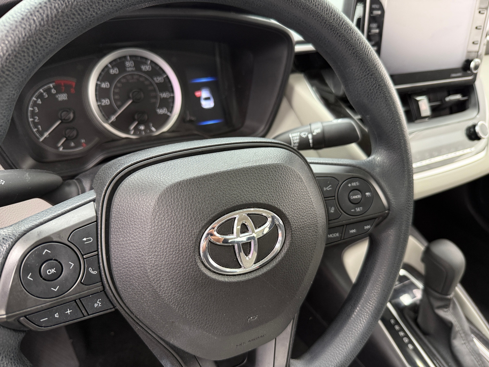 Thumbnail: 2022 Toyota Corolla - 5