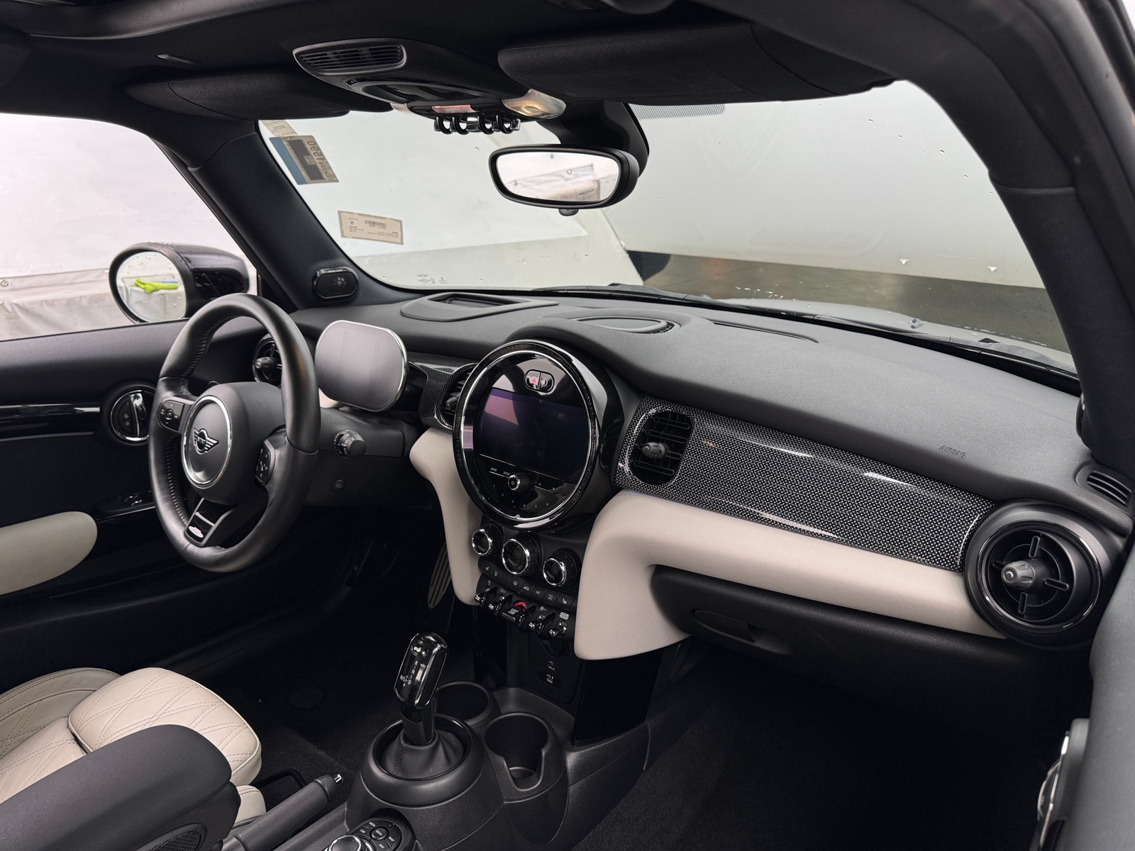 Thumbnail: 2022 MINI Cooper Hardtop - 3