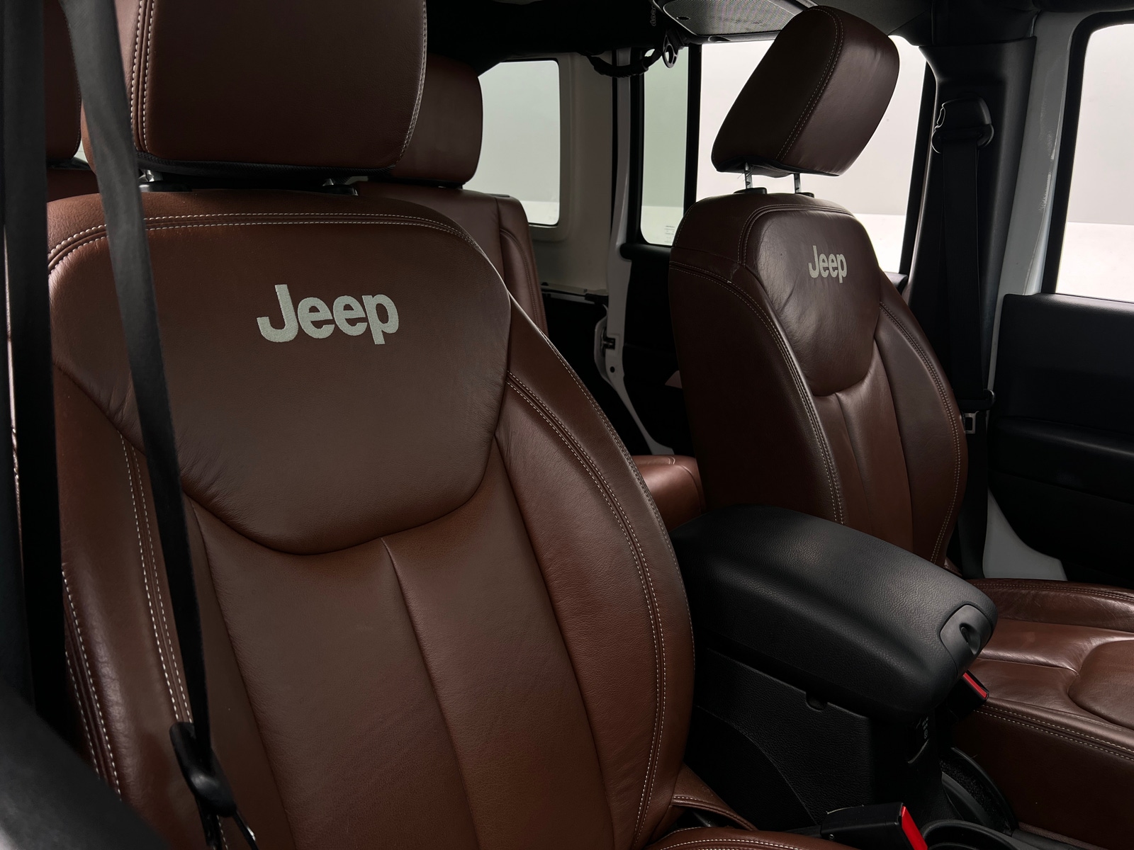 Thumbnail: 2018 Jeep Wrangler - 2