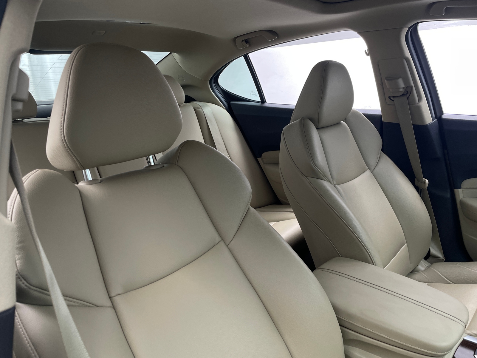 Thumbnail: 2019 Acura TLX - 2