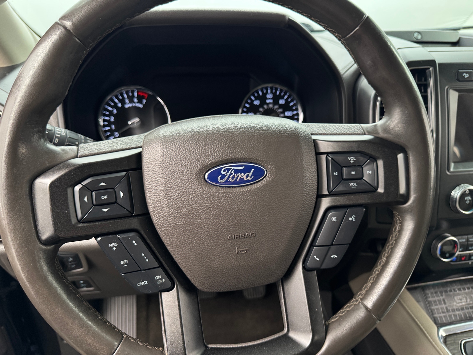 Thumbnail: 2020 Ford Expedition - 4