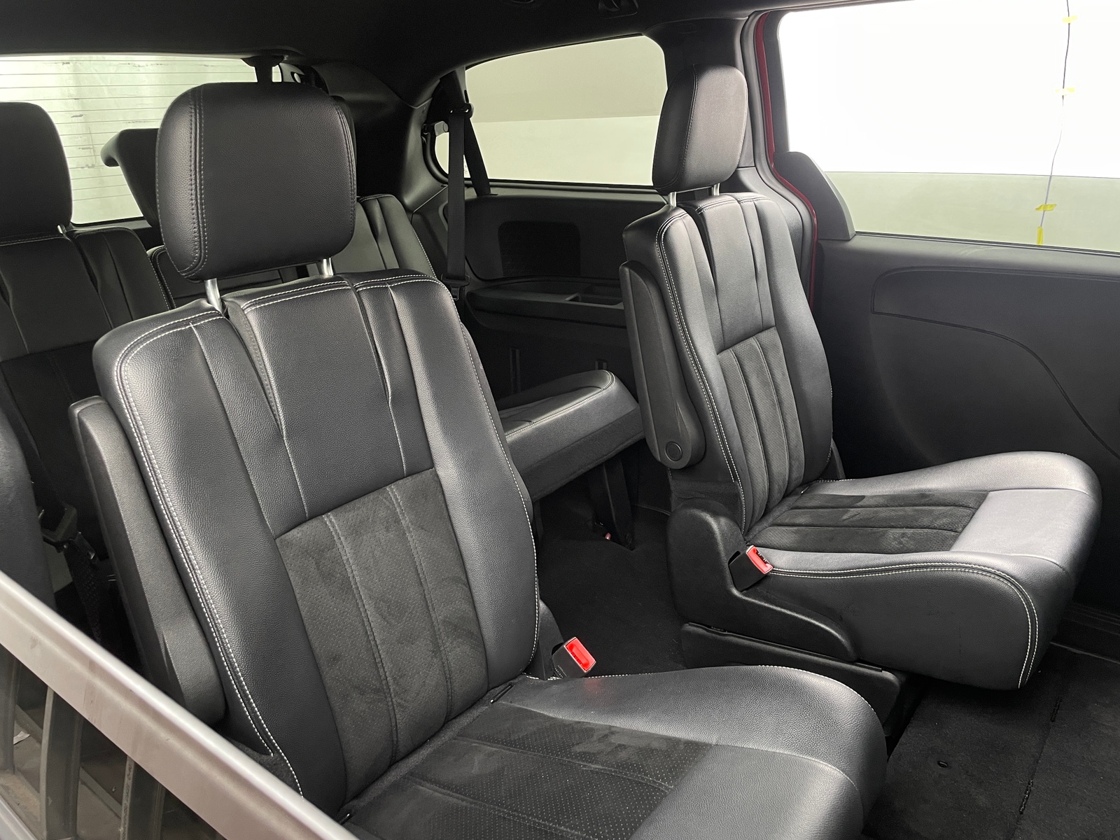 Thumbnail: 2015 Dodge Grand Caravan - 5