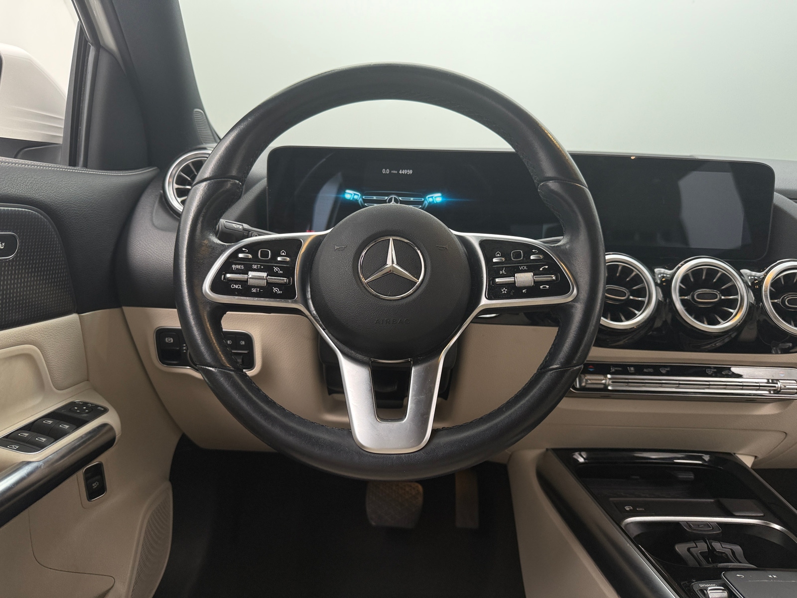 Thumbnail: 2022 Mercedes-Benz GLA - 4