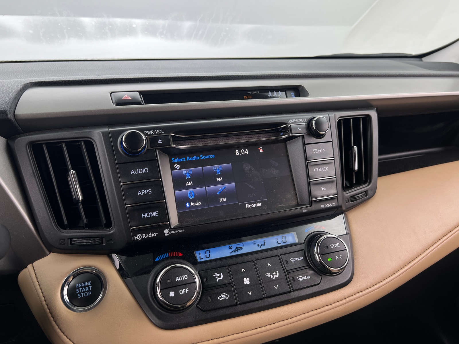 Thumbnail: 2018 Toyota RAV4 - 4