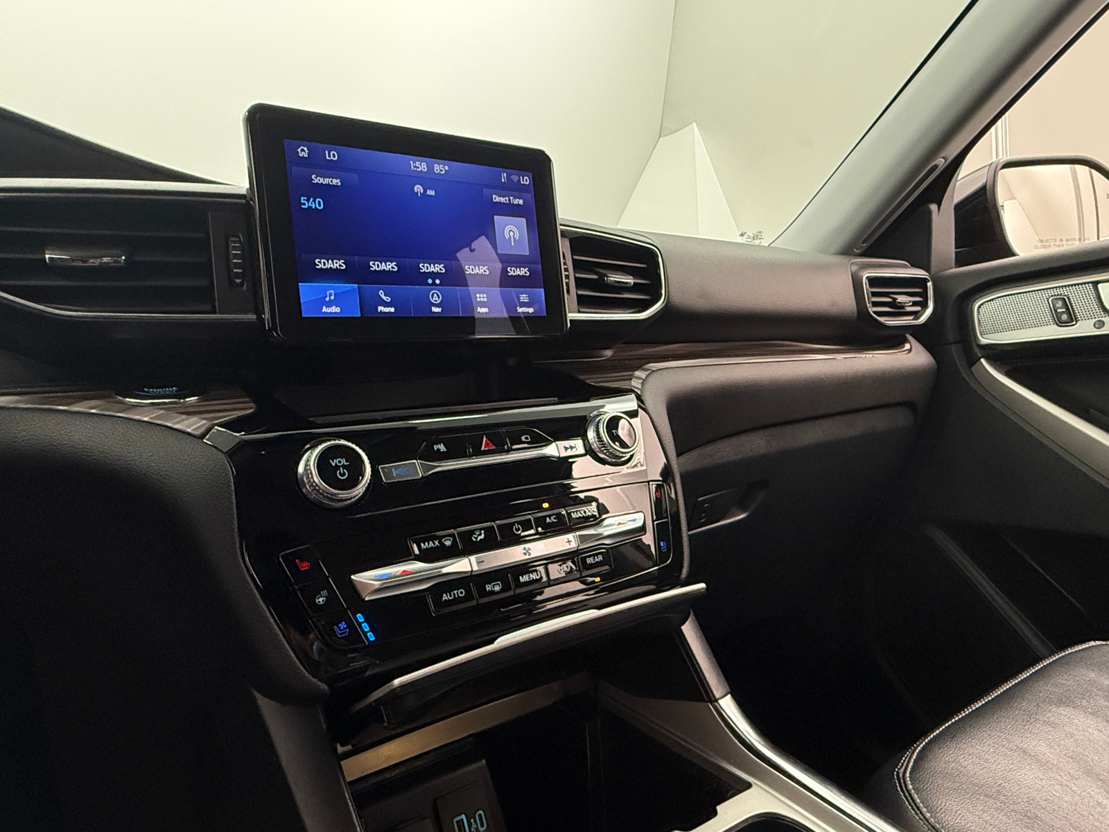 Thumbnail: 2023 Ford Explorer - 3