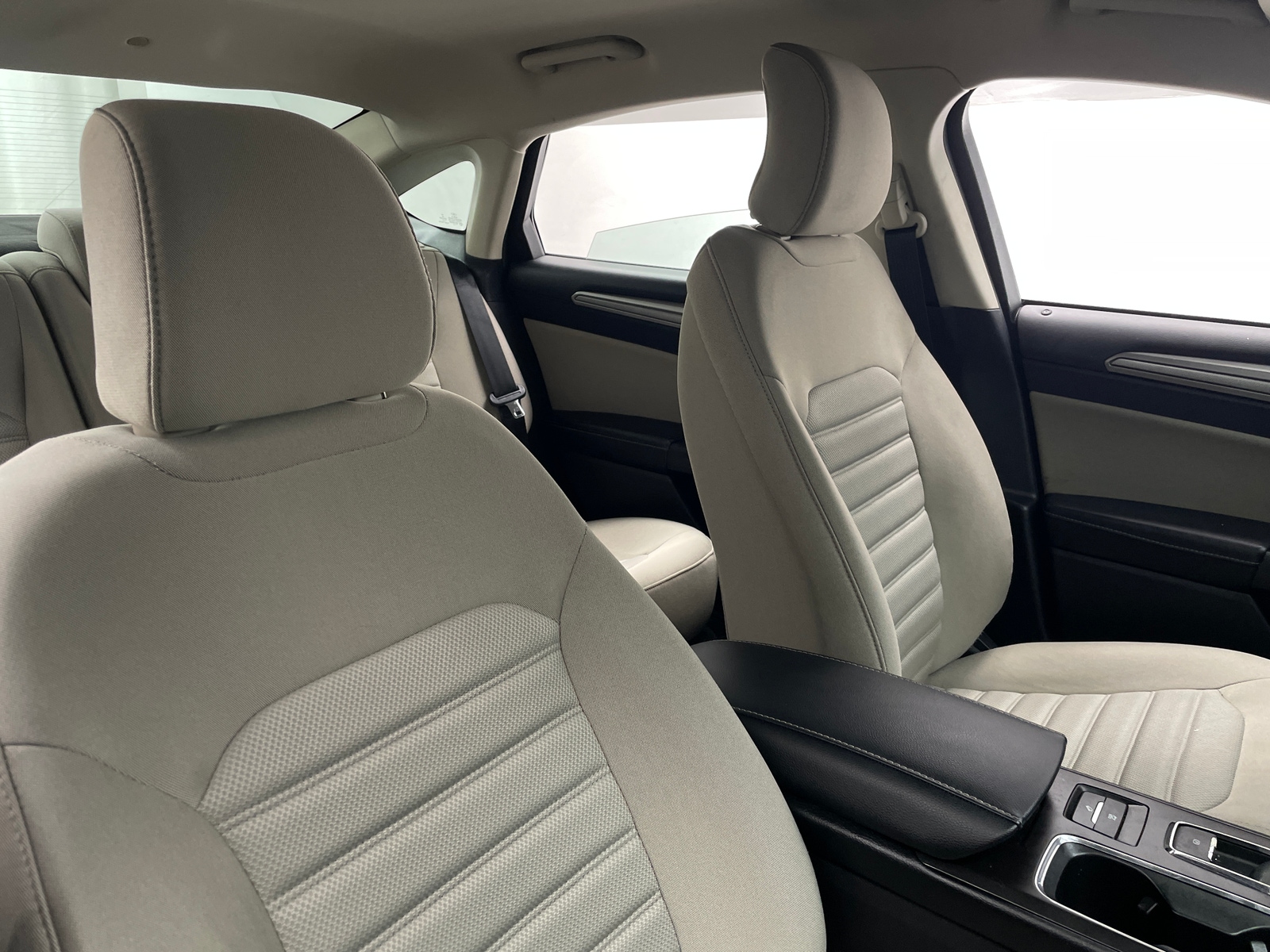 Thumbnail: 2017 Ford Fusion - 2