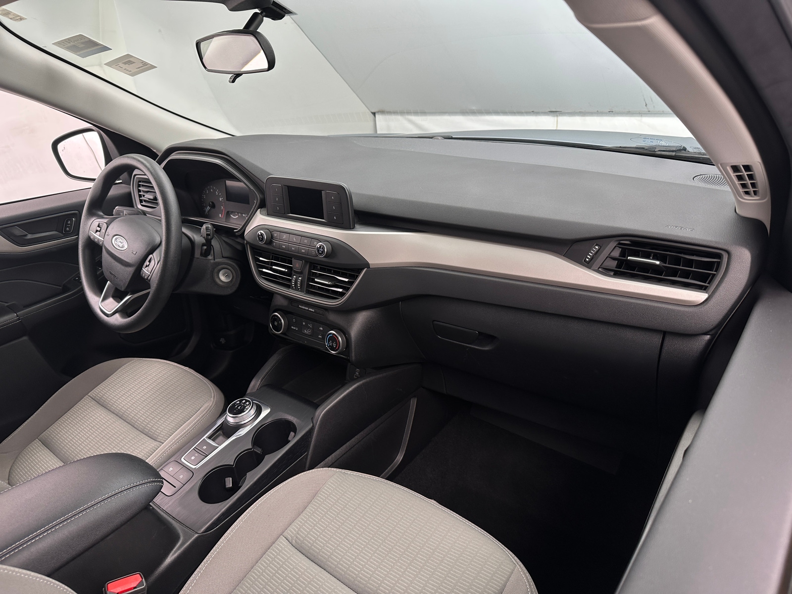 Thumbnail: 2022 Ford Escape - 3