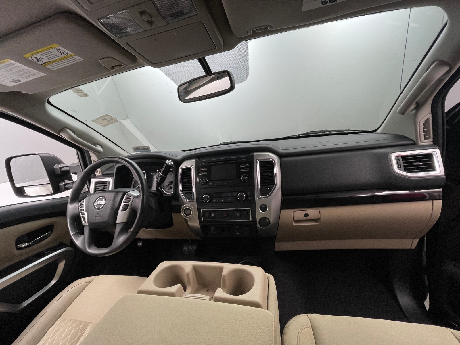 Thumbnail: 2017 Nissan Titan - 3