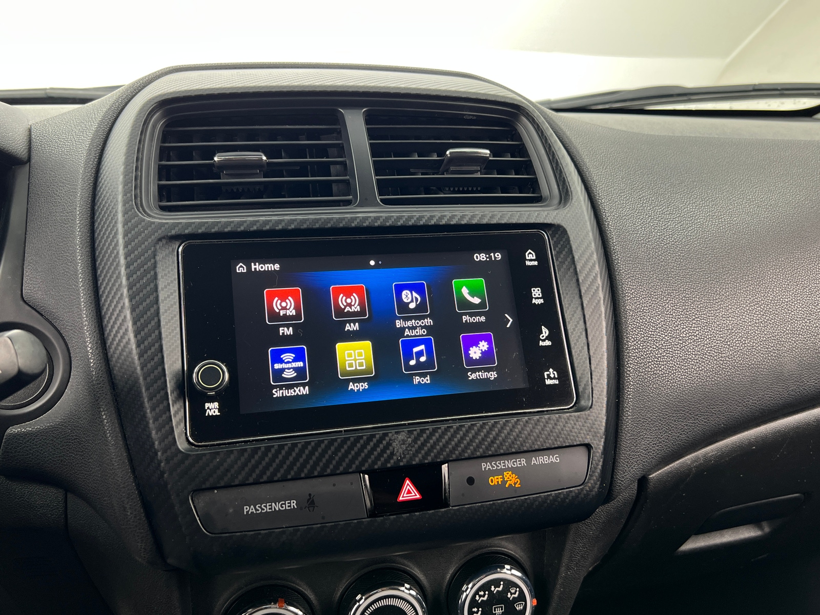 Thumbnail: 2019 Mitsubishi Outlander Sport - 4