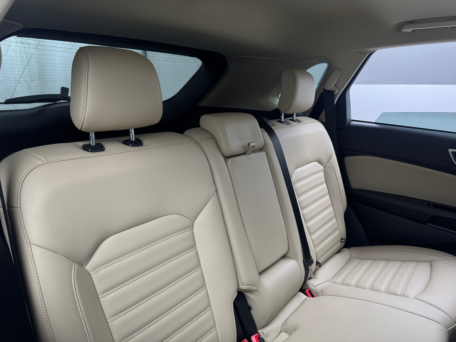 Thumbnail: 2019 Ford Edge - 6