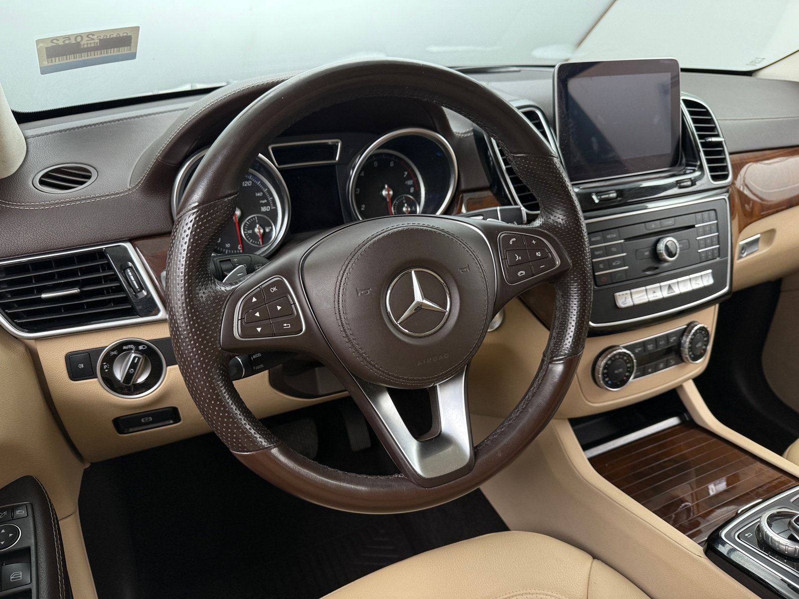 Thumbnail: 2019 Mercedes-Benz GLS - 4