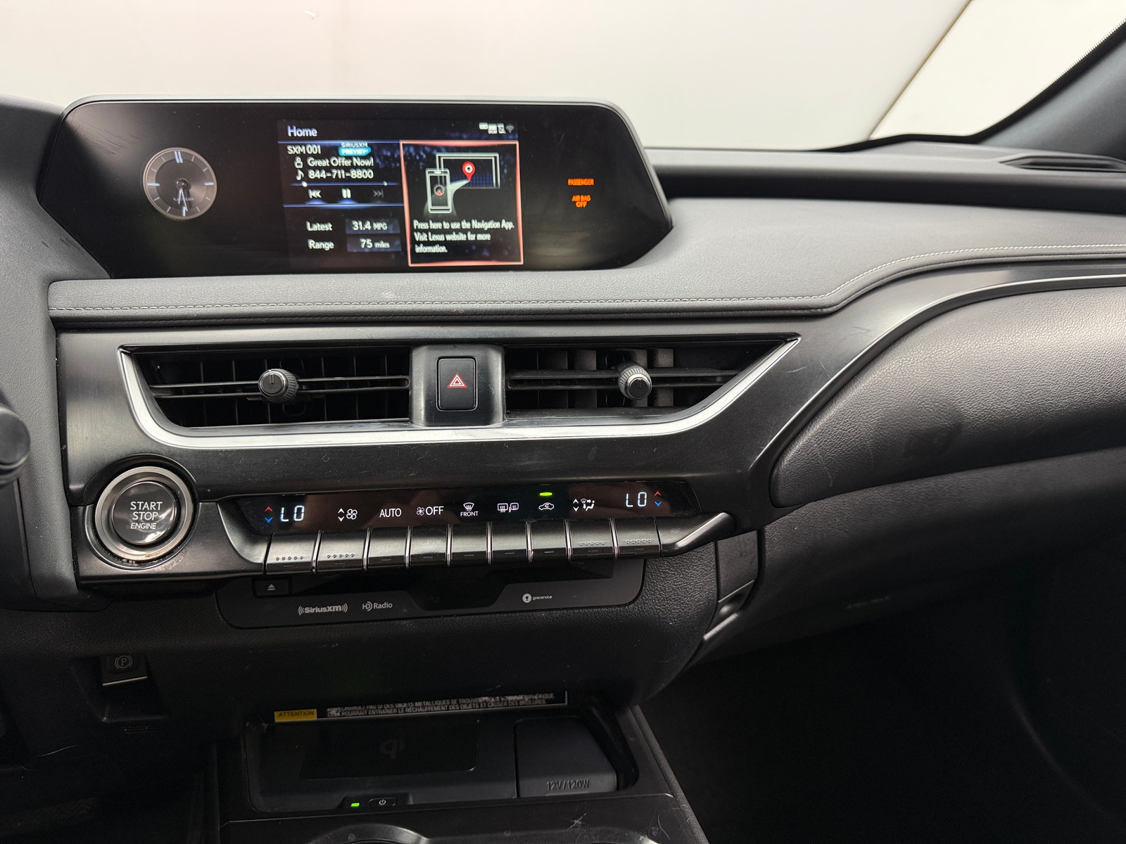 Thumbnail: 2022 Lexus UX - 3