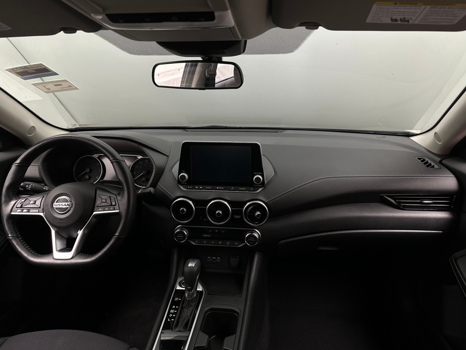 Thumbnail: 2023 Nissan Sentra - 3
