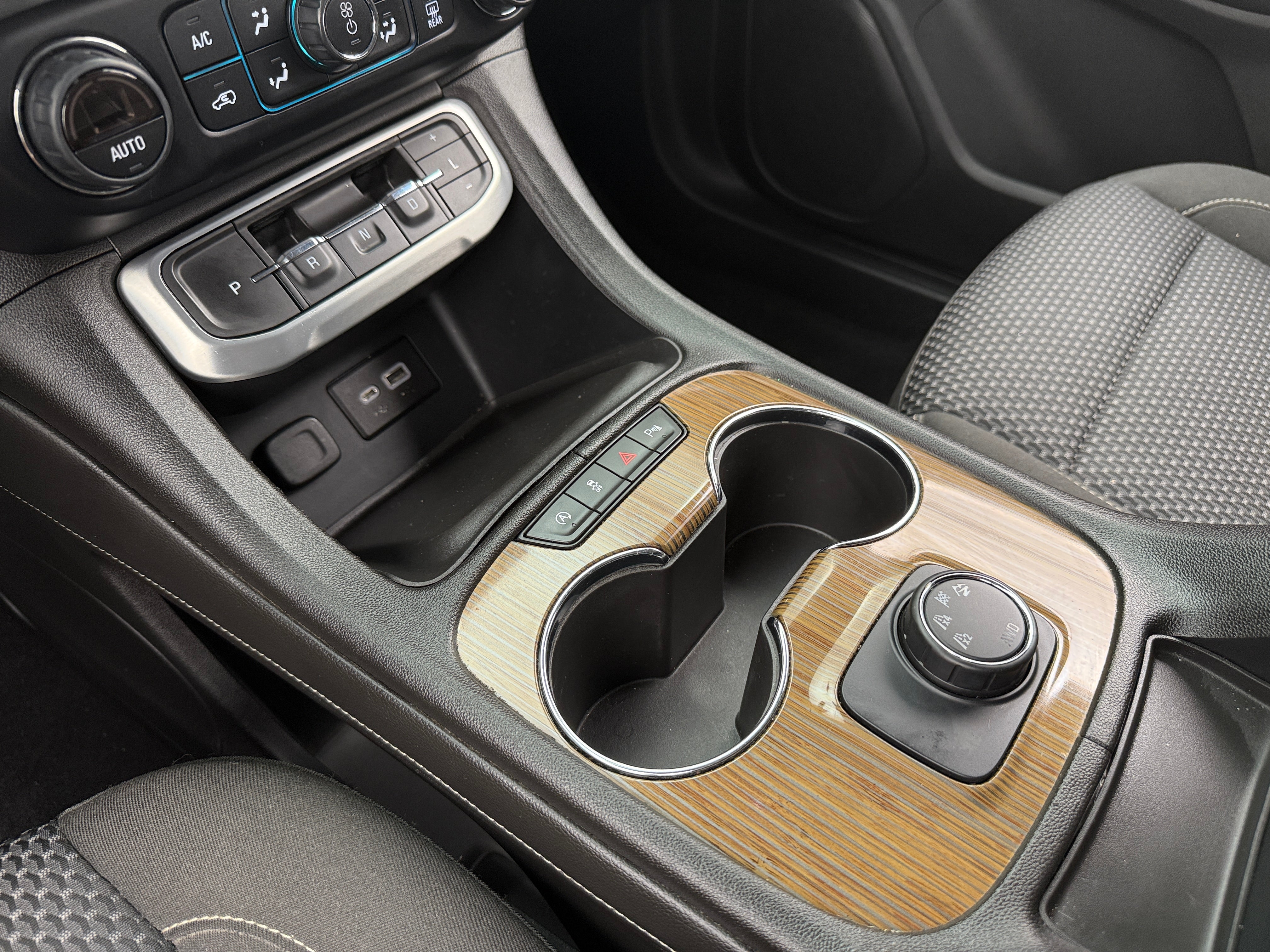 2020 GMC Acadia