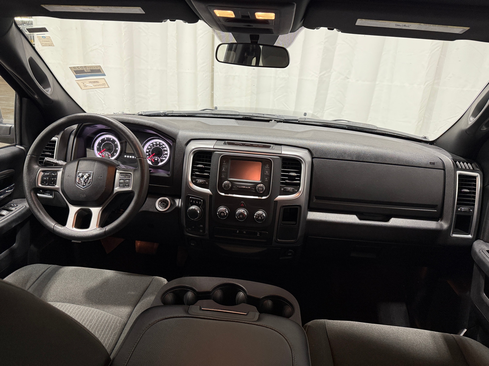 Thumbnail: 2024 RAM 1500 Classic - 3