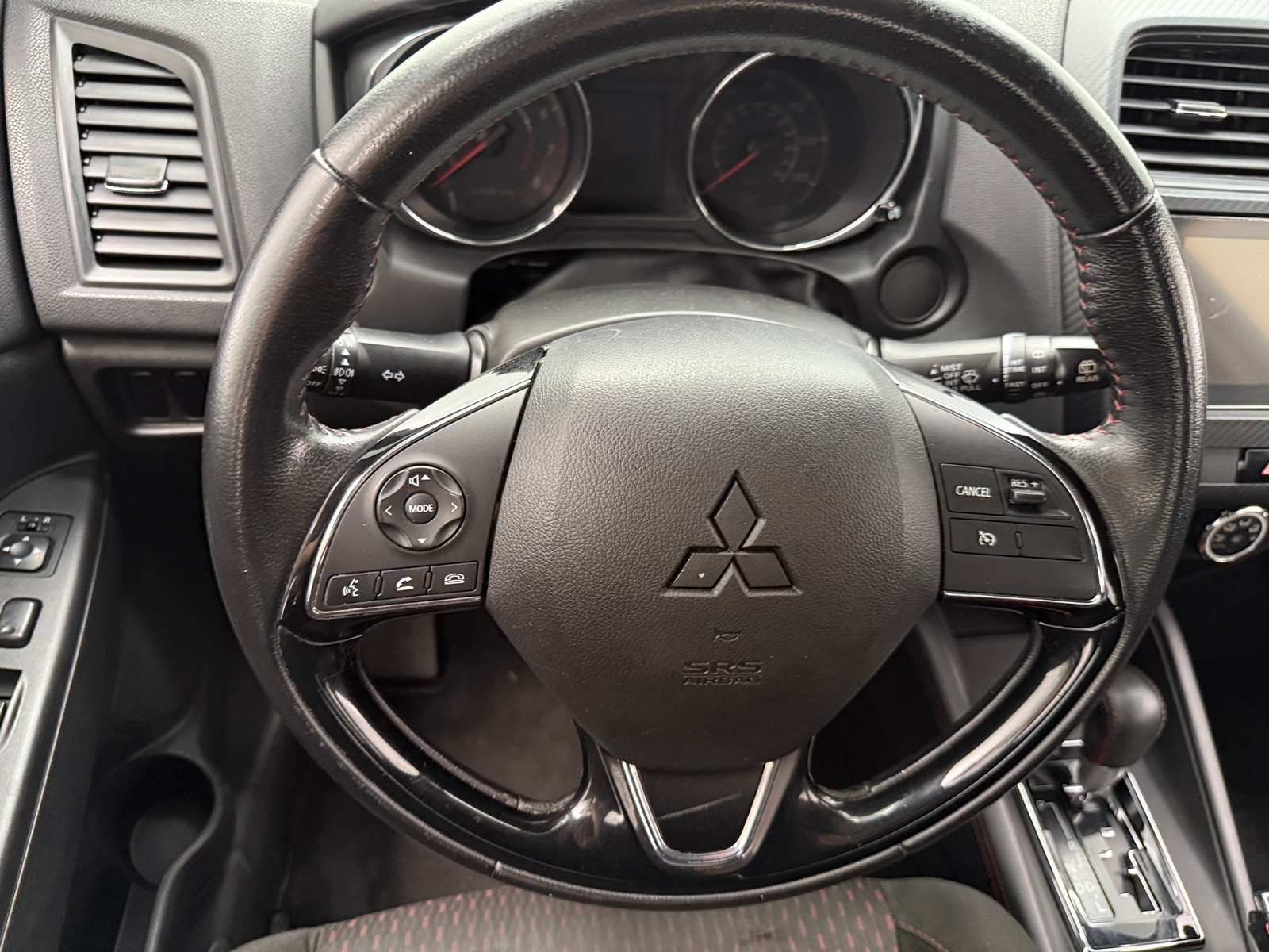 Thumbnail: 2019 Mitsubishi Outlander Sport - 5