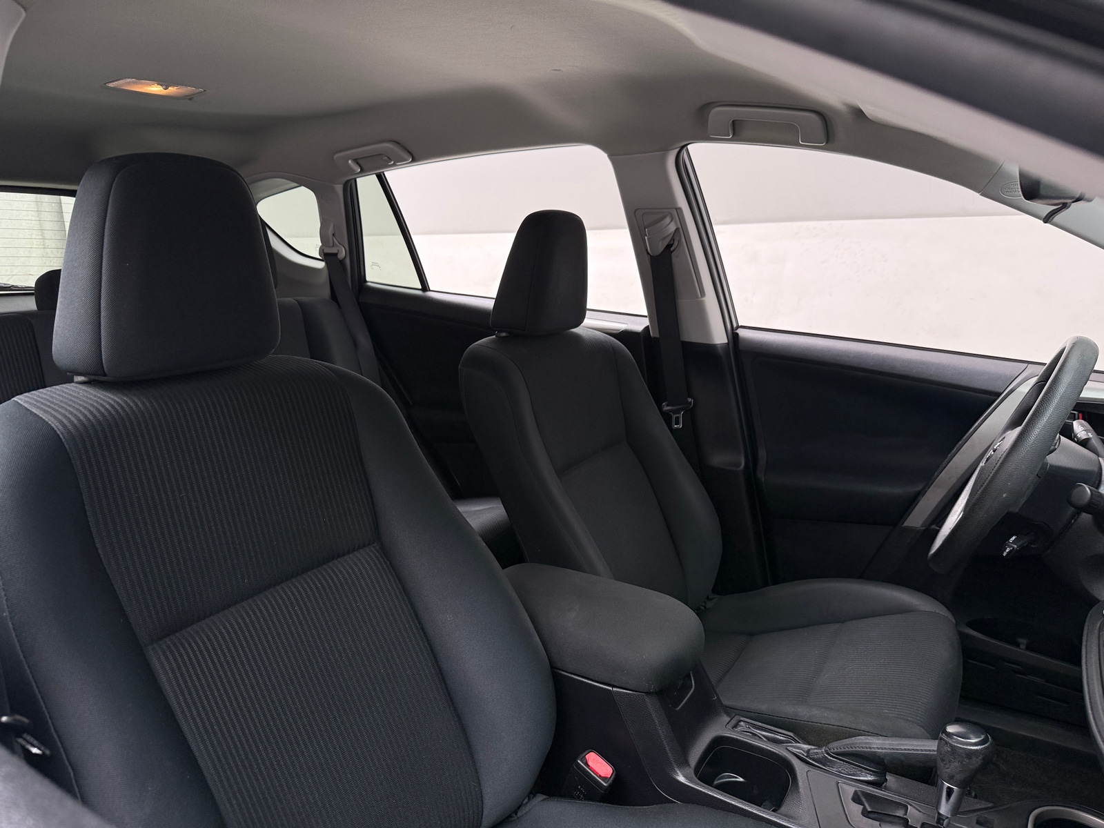 Thumbnail: 2016 Toyota RAV4 - 2