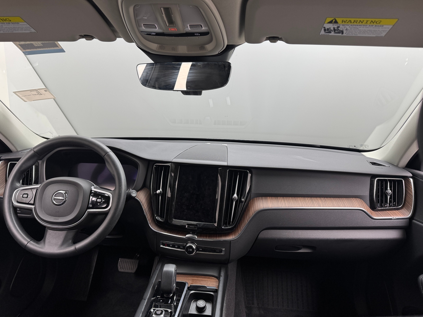 Thumbnail: 2023 Volvo XC60 - 2