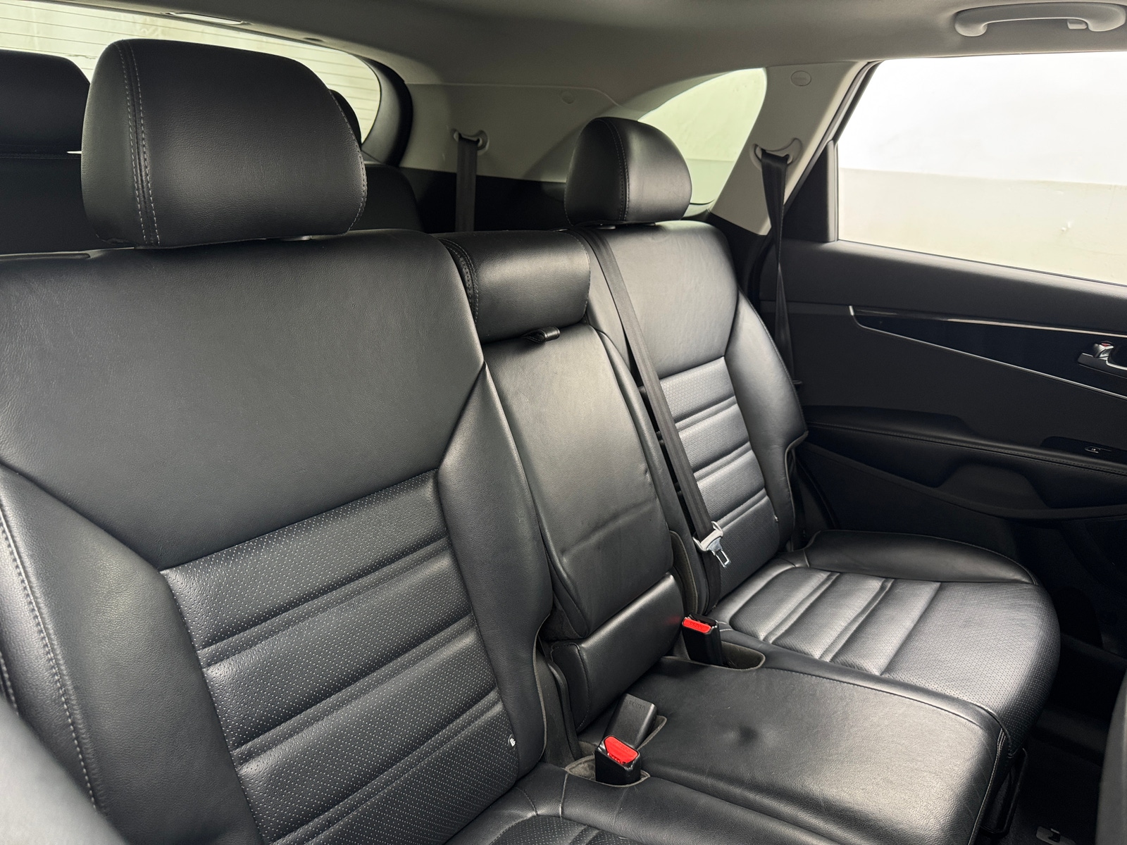 Thumbnail: 2019 Kia Sorento - 5