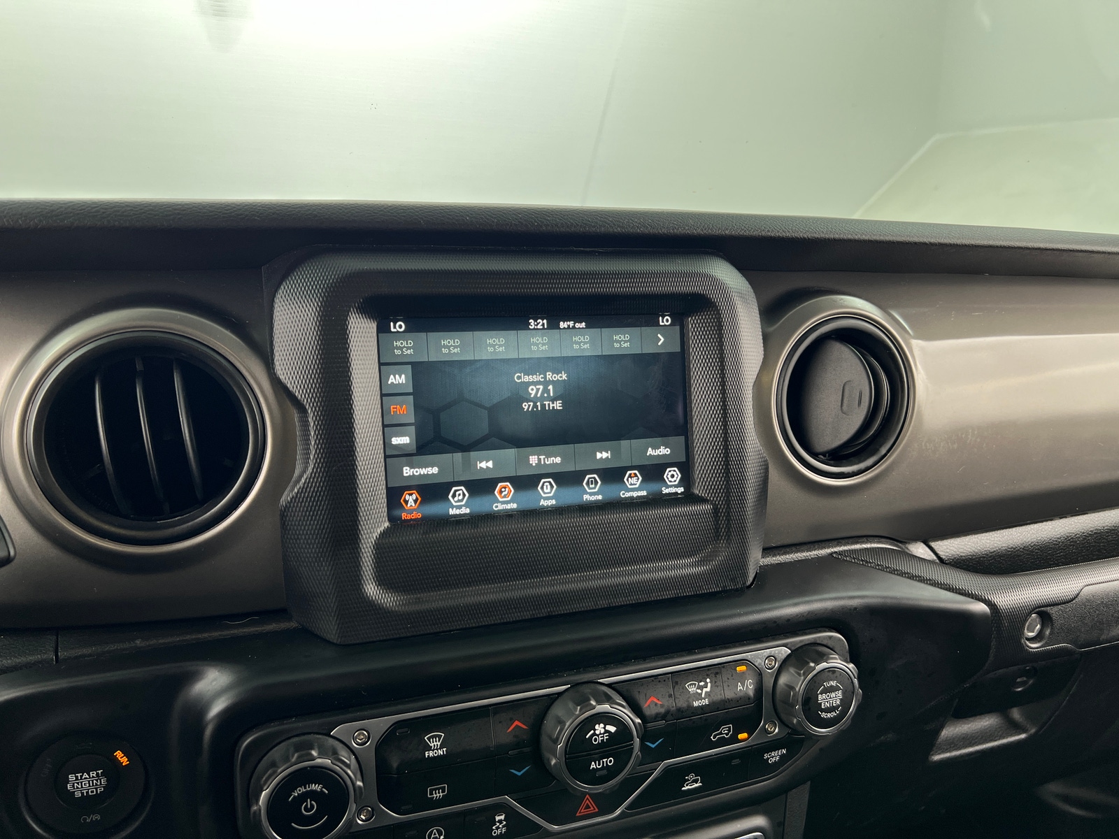 Thumbnail: 2022 Jeep Gladiator - 4