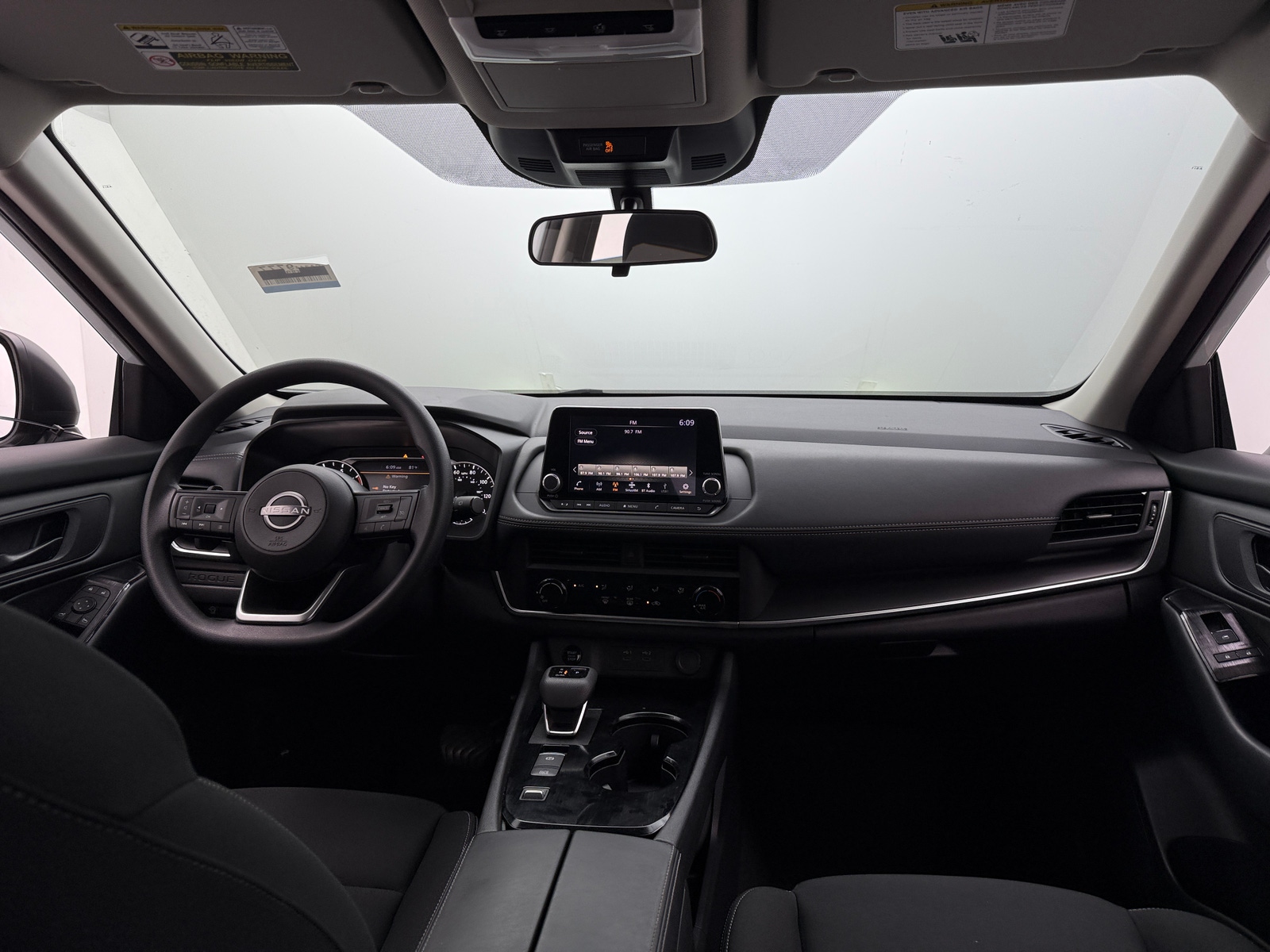 Thumbnail: 2024 Nissan Rogue - 3